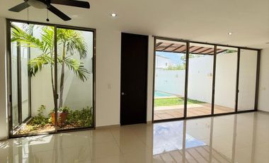 Casa en Venta de Una Planta en Esquina en Privada