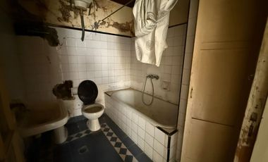 CASA CORTE ANTIGUA EN VENTA CENTRO DE TANDIL