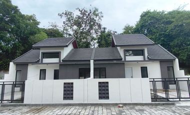 PROMO AKHIR TAHUN Rumah Murah Jogja, cluster Sleman One Gate System Dekat RSA UGM Mlati