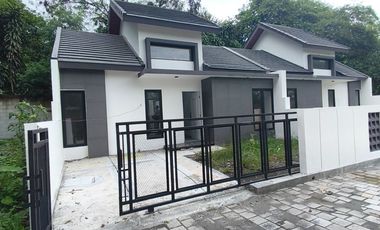 PROMO AKHIR TAHUN Rumah Murah Jogja, cluster Sleman One Gate System Dekat RSA UGM Mlati