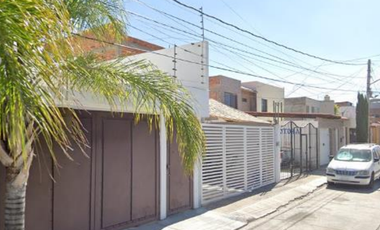 VENTA DE CASA EN VISTAS DEL SOL, AGUASCALIENTES, AGS.