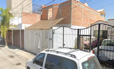 VENTA DE CASA EN VISTAS DEL SOL, AGUASCALIENTES, AGS.