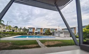 Best Deal!! Never been used, 4-Bedroom House  for Sale in Davao.. 5 mins to Davao International Airport