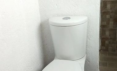 Recámara amueblada en renta en Calesa