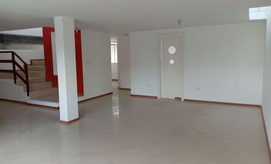 SE VENDE HERMOSA CASA SECTOR LA ARMENIA – VALLE DE LOS CHILLOS