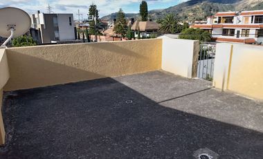 SE VENDE HERMOSA CASA SECTOR LA ARMENIA – VALLE DE LOS CHILLOS