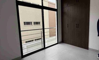 ALQUILER DE DEPARTAMENTO EN URB. RIONA