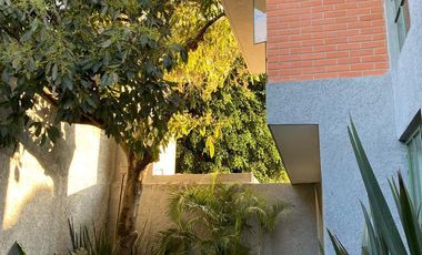 Excelente opción para ejecutivos, profesionistas, académicos: Suite amueblada en Camelinas, 2 habitaciones, 1 baño