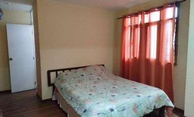 VENTA DE CASA AMPLIA EN CLUB PRIVADO LOS GIRASOLES - CHACLACAYO