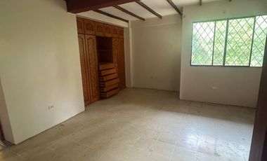 En venta casa de 3 dormitorios en alborada 10ma etapa.(JP)
