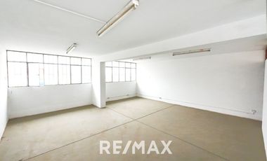LOCAL COMERCIAL CON LA MEJOR UBICACION Y VISIBILIDAD | CARABAYLLO
