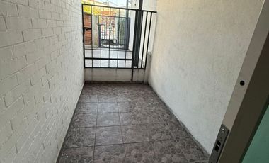 Arcos de la Hacienda Hermosa Casa En Esquina Con Ampliaciones