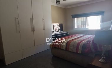 SE VENDE CASA EN SANTA MARÍA