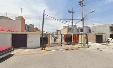 CASA EN CIRCUITO VALLE DE ATENCO , Real del Valle, Tepexpan, Estado de México, México. NO CREDITOS