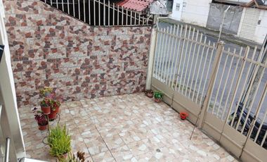 Venta de Casa en Los Geranios Cerca del Parque Lineal La Tebaida y Supermaxi