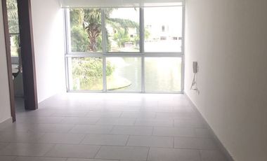 Isla Mocoli, renta de linda casa 4 dormitorios al pie de lago