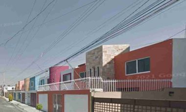 Casa en venta en Puebla de Zaragoza, Puebla.