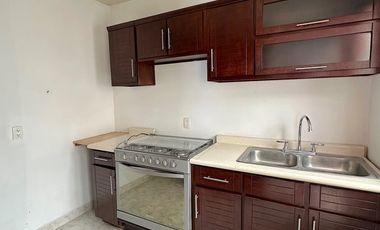 VENDO CASA EN URBI MONTECARLO, CUAUTITLAN IZCALLI