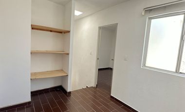 VENDO CASA EN URBI MONTECARLO, CUAUTITLAN IZCALLI