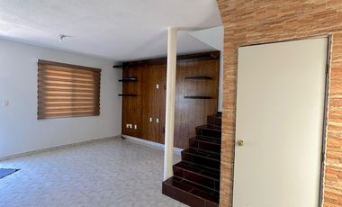VENDO CASA EN URBI MONTECARLO, CUAUTITLAN IZCALLI