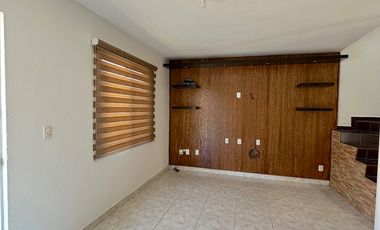 VENDO CASA EN URBI MONTECARLO, CUAUTITLAN IZCALLI
