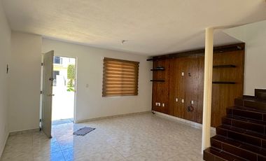 VENDO CASA EN URBI MONTECARLO, CUAUTITLAN IZCALLI