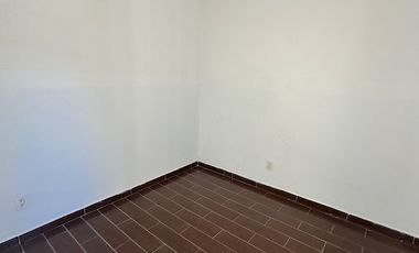 VENDO CASA EN URBI MONTECARLO, CUAUTITLAN IZCALLI