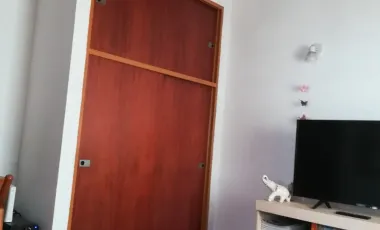 CASA AMERICANA CON LOTE - BIEN UBICADA