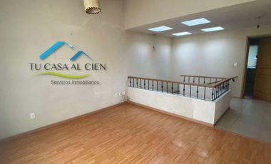 SE RENTA CASA EN SANTA ANA TLAPALTITLAN