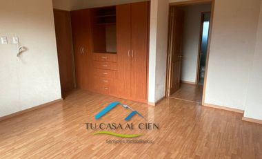 SE RENTA CASA EN SANTA ANA TLAPALTITLAN