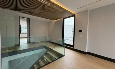 Casa en venta, sector Puembo con piscina