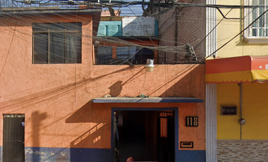 INMUEBLE ADJUDICADO EN VENTA CON GRAN OPORTUNIDAD DE INVERSIÓN!!!