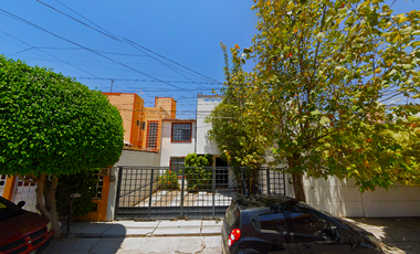 HERMOSA CASA EN REMATE BANCARIO EN EXCELENTE UBICACION.