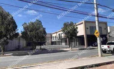 Plaza comercial de locales en venta OPORTUNIDAD