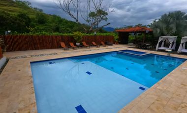 ALQUILER DE FINCA LA PORTADA TEL3007870569 EN PIEDECUESTA