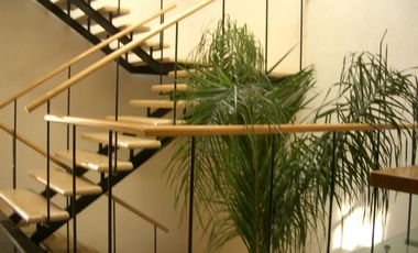 Oficina en alquiler en planta baja de edificio colonia Aguilera