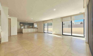 Venta de casa Altos Juriquilla