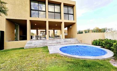 Venta de casa Altos Juriquilla