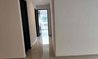 Amplio departamento, con vigilancia