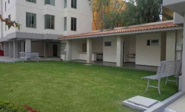 Amplio departamento, con vigilancia