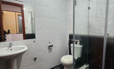 VENDO DEPARTAMENTO - LA MOLINA CERCA A FACULTADES  DE MEDICINA Y DERECHO DE USMP