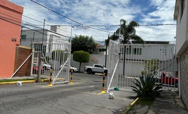 DEPARTAMENTO EN VENTA CERCA DEL PARQUE ECOLOGICO CON ELEVADOR