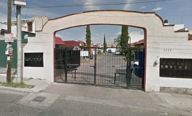 Casa en Venta en Villas de la Cantera, Guadalajara, Jal. – No créditos