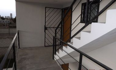 Departamento de 3 recámaras en Col. Lomas de Castillotla cerca de la 11 sur y 127 pte