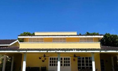 VENTA DE CASA AMUEBLADA CON ALBERCA PALAPA Y CABAÑA  EN LA MORALEDA ATLIXCO cerca de topolino tiene pozo