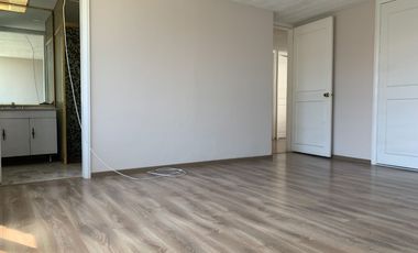 Renta casa sola en Jardines del Pedregal con gran jardìn.