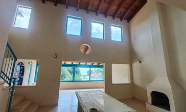 HERMOSA CASA EN VENTA EN AJIJIC!