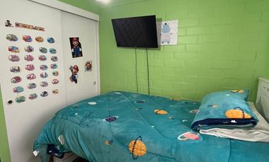 Casa Remodelada con Piscina en Excelente Estado, Quilicura.