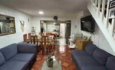 se vende casa en Villa Anguita, San Bernardo.