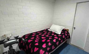 se vende casa en Villa Anguita, San Bernardo.